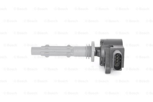 Brand New Genuine Bosch 0986221058 Ignition Coil - 0 986 221 058 - Picture 2 of 5