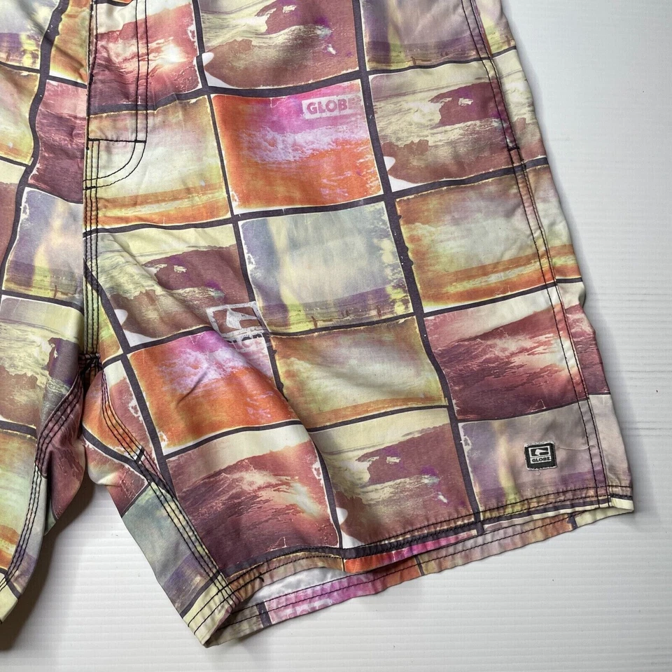 Globe Informal Board Shorts Para Hombres Talla 38 Cintura Verano Estilo Informal Moda Calce Foto 2 de 4