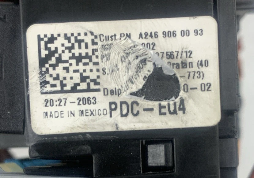 14 - 19 MERCEDES CLA45 AMG W117 БЛОК ПРЕДОХРАНИТЕЛЕЙ МОДУЛЬ УПРАВЛЕНИЯ РЕЛЕ 2469060093 - Изображение 3 из 3