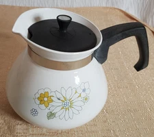Vintage CORNING WARE P-104 Floral Bouquet 6 Cup Coffee / Tea Pot with Lid