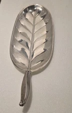 F.B. Rogers Silver Co (4746) Silver-Plated Banana Leaf Serving Tray 13"