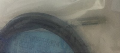 1Pcs Omron E2E-X4MD1 2M New qa