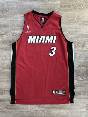 Reebok Miami Heat Dwyane Wade #3 Red Swingman Jersey SEWN Men’s XL NBA 2000s