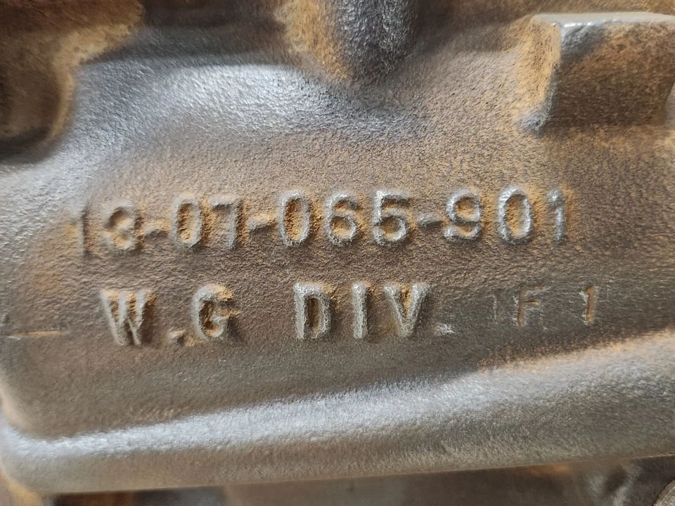 JEEP CJ 1972-75 Factory T15 EMPTY 3spd Transmission Case Housing -- CJ5 CJ6 - Image 3 of 4