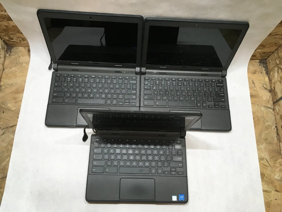 Dell Chromebook 3120 Lot of 5 Celeron Bad Screens/Batteries All Boot- FT - Image 2 of 4