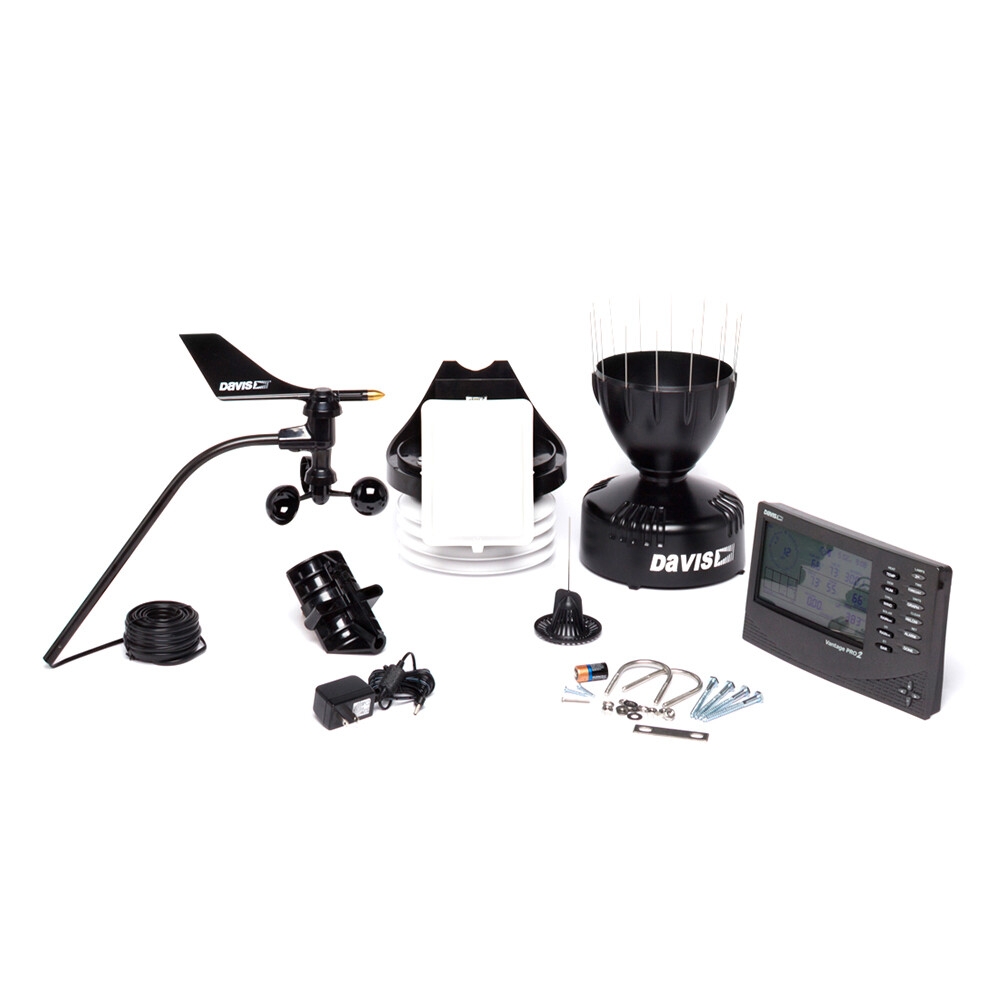 Davis Vantage Pro2&Trade; Wired Weather Station 6152C
