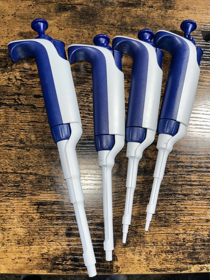 Rainin PipetLite  XLS LTS Pipette Set  L1000, 200, 20, & 2 Calibrated Sep 2025 - Image 4 of 4