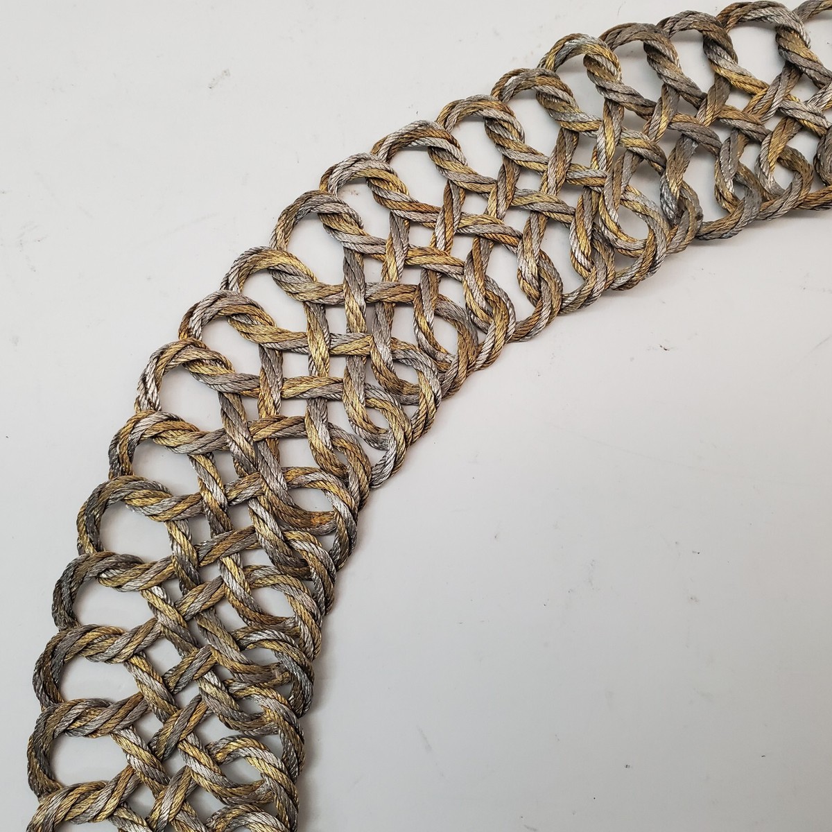 Vintage Womens Gold Silver Infinity Chain Loop Metal Woven  display picture 1