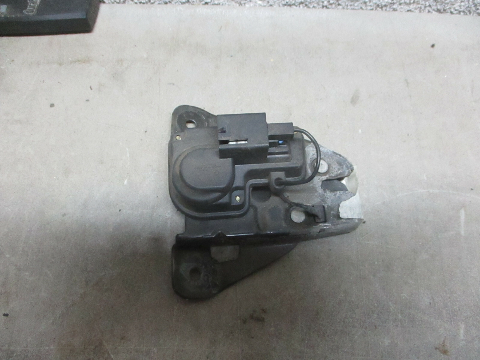 POWER TRUNK LATCH CHRYSLER 300 LIMITED 05 06 07 08 eBay
