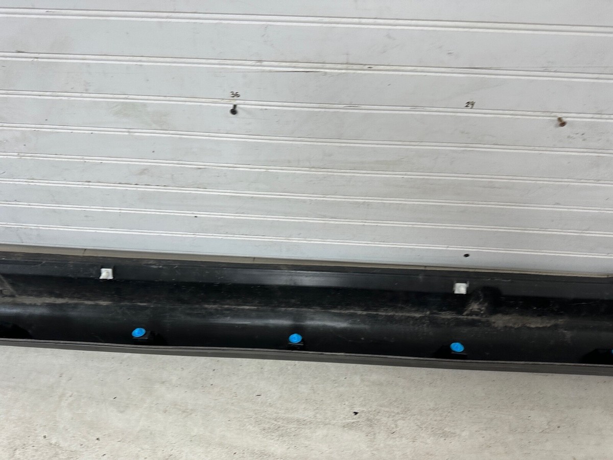 2014-2020 Mitsubishi Outlander Left Driver Side Skirt Rocker Panel
