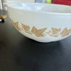 Vintage Pyrex Cinderella Sandalwood Tan Leaves 2.5 QT Nesting Mixing Bowl #443