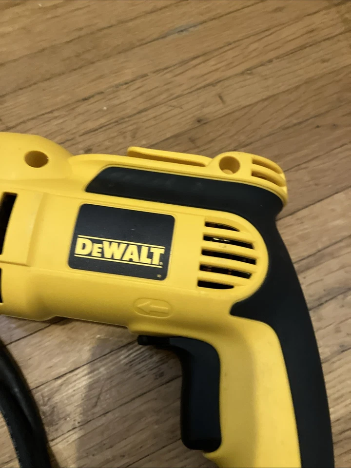 Taladro eléctrico delantero/reverso Dewalt DWD110 3/8 Foto 3 de 4