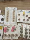 Vintage Buttons Browns And Tabs La mode, Streamline, Casa De Leon,costumers,Le B — photo 4