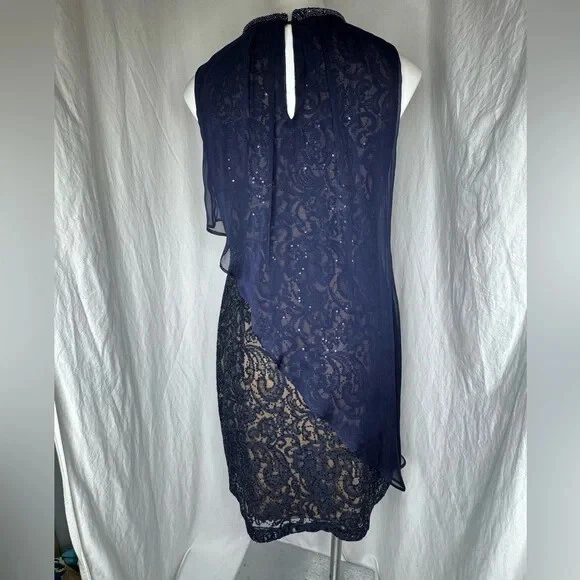 Vestido SLNY Escote Cuentas Capas Gasa Azul Marino Encaje Cambio Hasta la Rodilla Talla 10 Foto 3 de 4