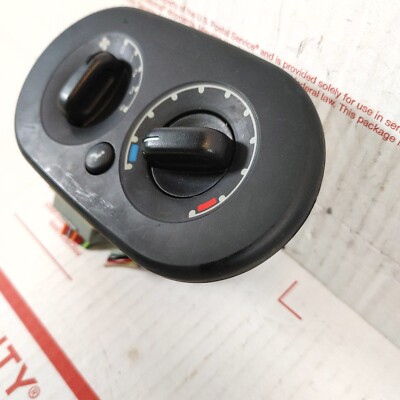 2004-2005 FORD EXPLORER REAR AC HEATER TEMPERATURE CLIMATE CONTROL