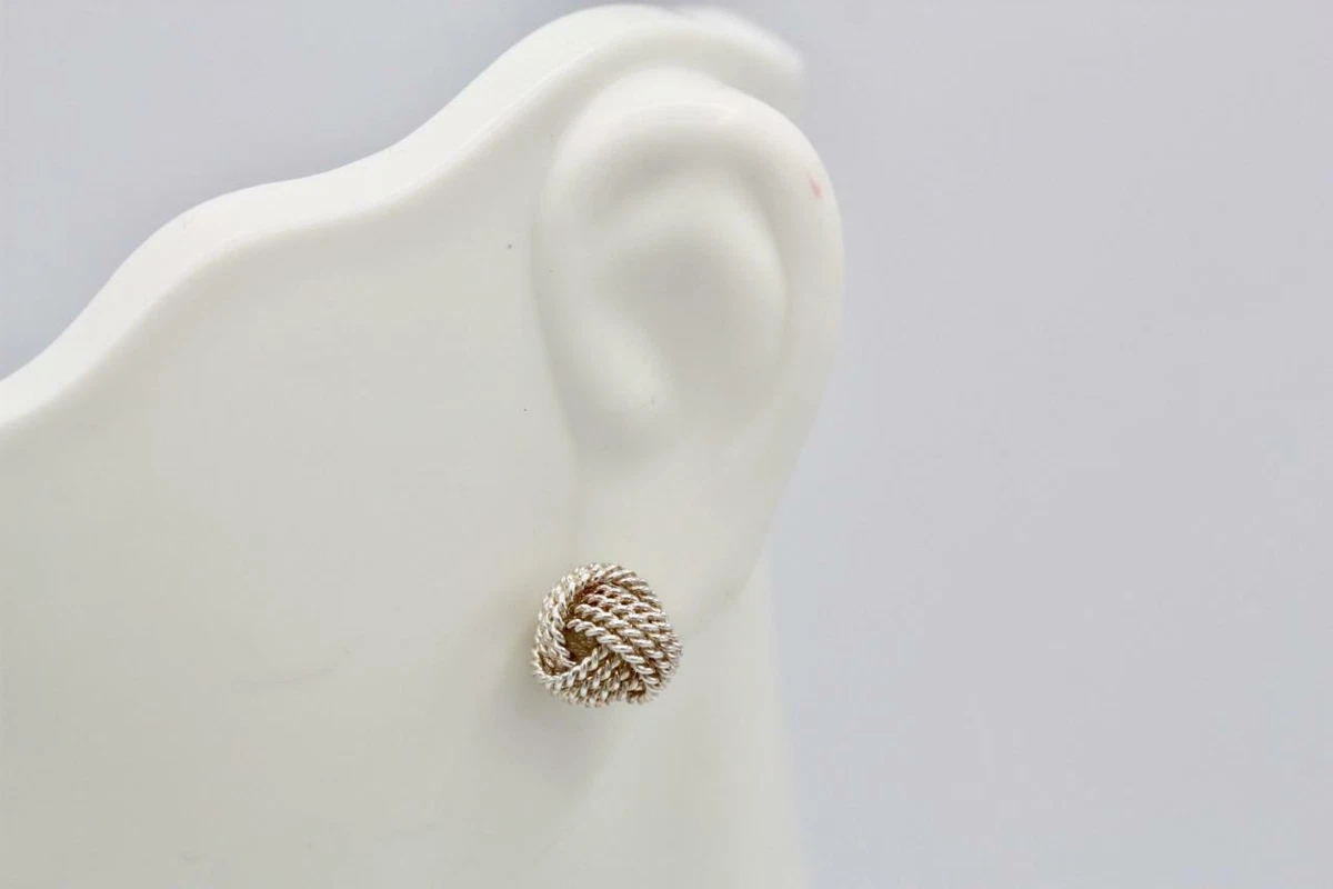 Tiffany twist shop earrings