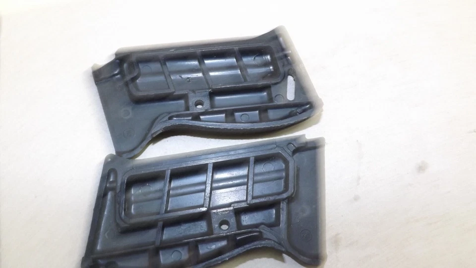 Послевоенные клетчатые ручки Walther P38 P1 - бакелит - заводской изготовитель оборудования - Изображение 4 из 4