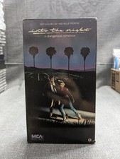 Into the Night VHS 1985 Dark Comedy Thriller Jeff Goldblum MCA Home Video