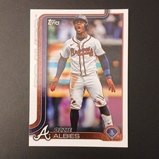 2025 Topps Series 2 Ozzie Albies #364 Braves, World Baseball Classic hero