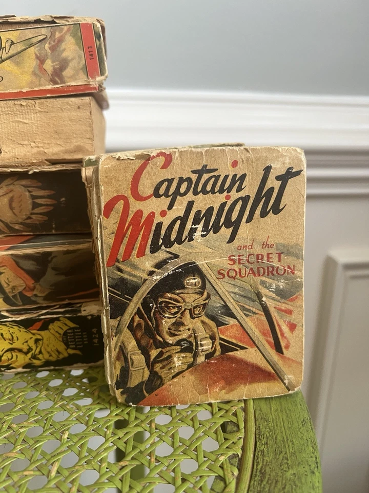 Lot Vintage Big Little Books 1930s–40s Dick Tracy Shadow Tailspin Tommy - Image 4 of 4