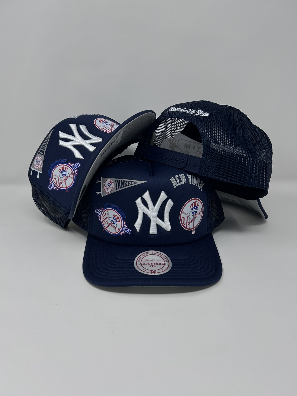 MLB Mitchell & Ness Overload Trucker New York Yankees Cap