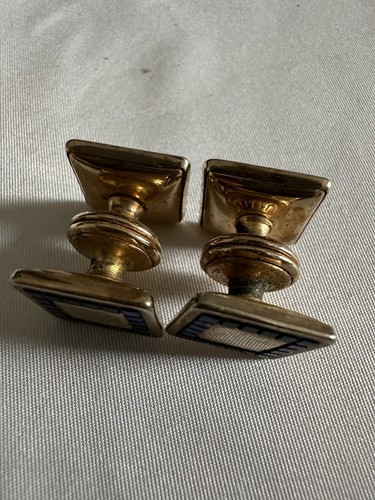 Coppia di gemelli Swank anni 60 con pietre blu vibranti che circondano tono oro A13 - Foto 6 di 8