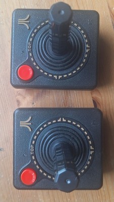 Atari Flashback 8 Gold Deluxe HD 40th Anniversary Wireless Controller x 2