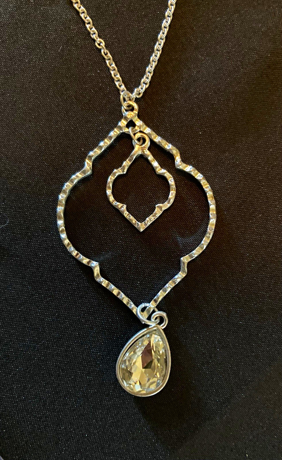Silver Tone Cable Chain Teardrop Pendant Necklace Clear Crystal Bezel Lobster