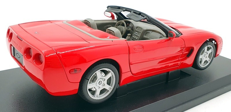 Welly 1/18 Scale Diecast 2111 - 1999 Chevrolet Corvette - Red | eBay