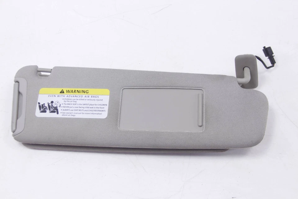 AUDI Q7 2007-2015 - Parasol derecho doble/espejo 4L0857552K Foto 3 de 4