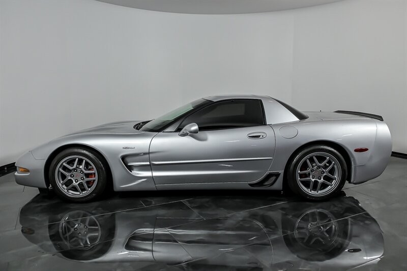 2003 Silver Chevrolet Corvette   | C5 Corvette Photo 6