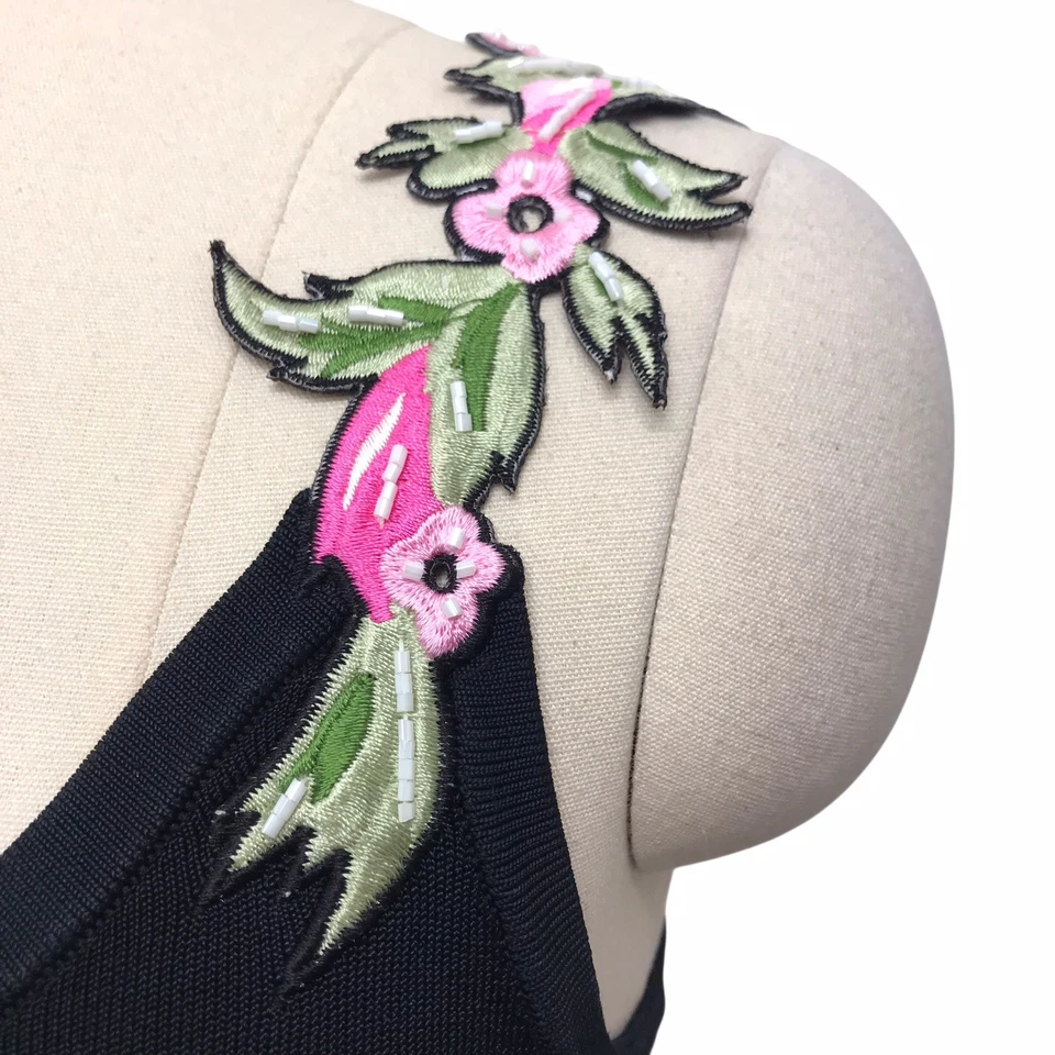 Camiseta sin mangas negra con cuentas Y2K años 90 de colección apliques florales tejido acanalado para mujer talla M” Foto 3 de 4