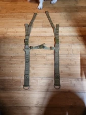 Military issue Coyote Brown SHOULDER STRAPS w Chest Strap Excellent Condition