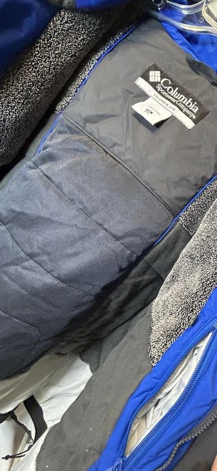 Columbia Hombre Chaqueta de Invierno Azul y Blanco con Capucha Desmontable Talla XXL Foto 3 de 4