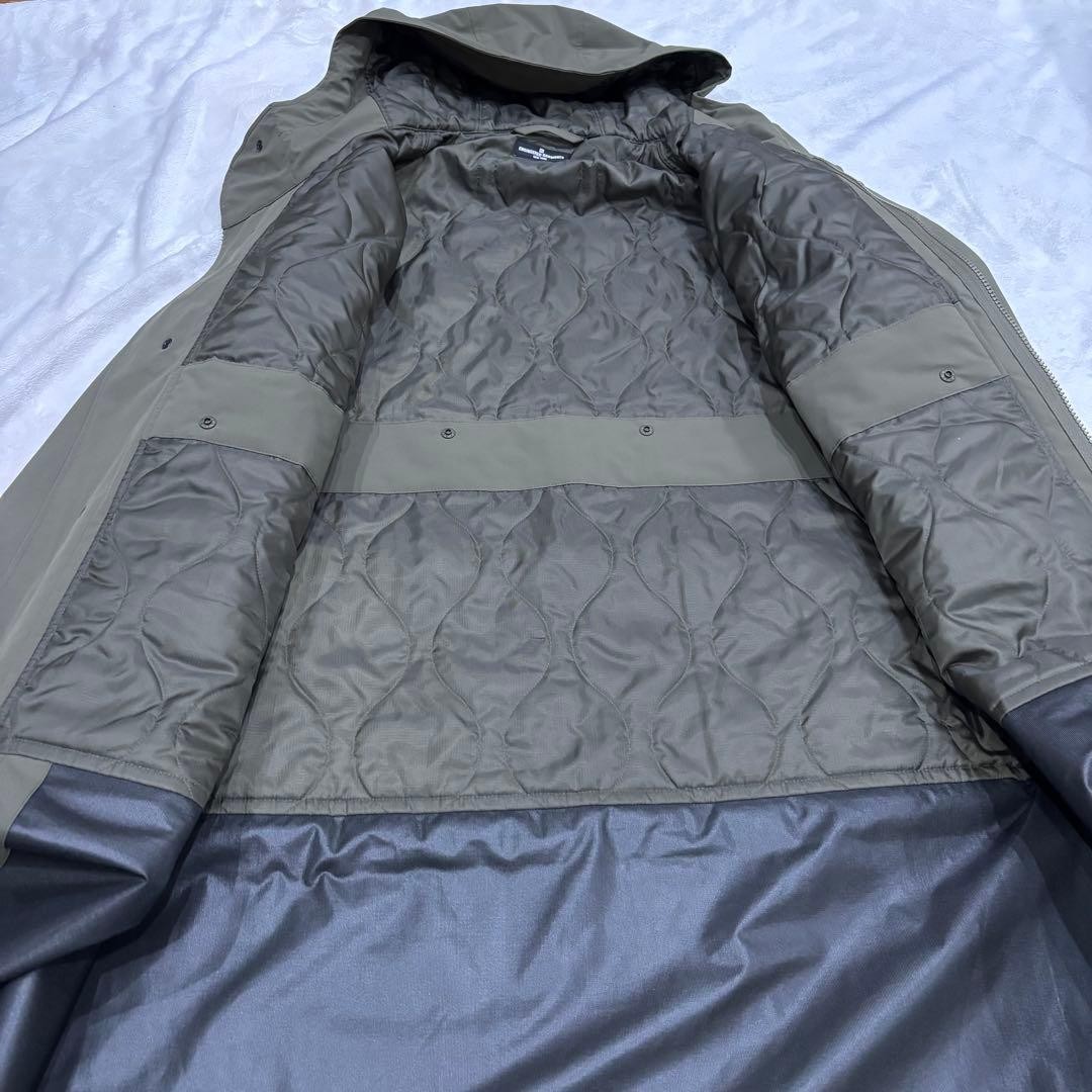 Good Condition GU ENGINEERED GARMENTS Padded Sher… - image 12