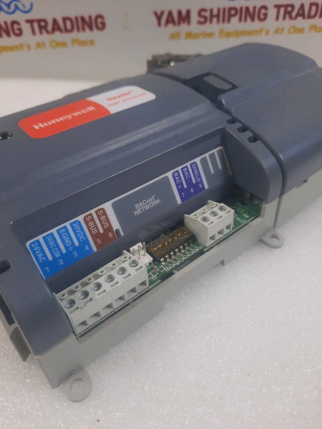 Honeywell Spyder  PVB0000AS VAV CONTROLLER 20-30VAC