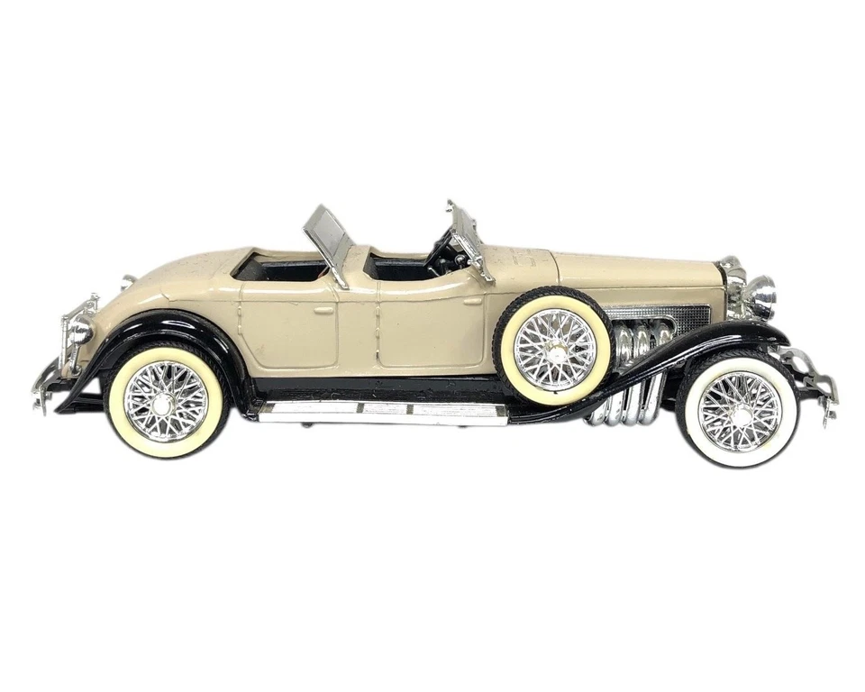 Coche Convertible RIO Duesenberg Modelo J 1/43 Diecast Negro Tostado Hecho en Italia Foto 2 de 4
