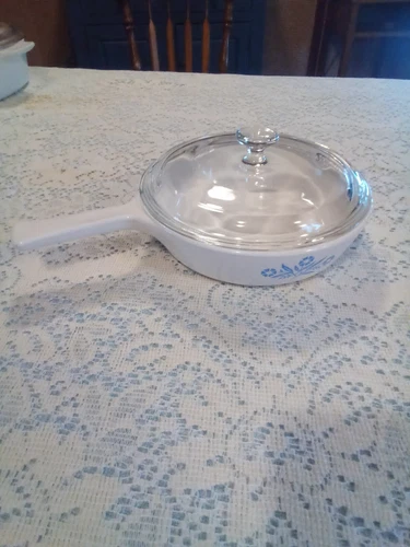 Vintage Corning Ware Blue Cornflower 6.5" Skillet Pan With Lid  P-83 Menu-ette