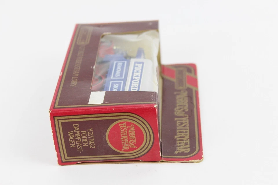 Matchbox Models Of Yesteryear Y-27 1922 Foden Steam Lorry Pickford's UK in Box - Image 4 of 4