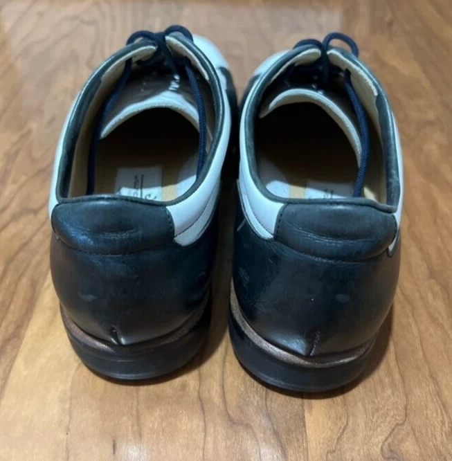 Zapatos de Golf Walter Genuin Hechos en Italia Blancos Negros EE. UU. Mujeres Talla 6 1/2 Como Nuevos Foto 4 de 4