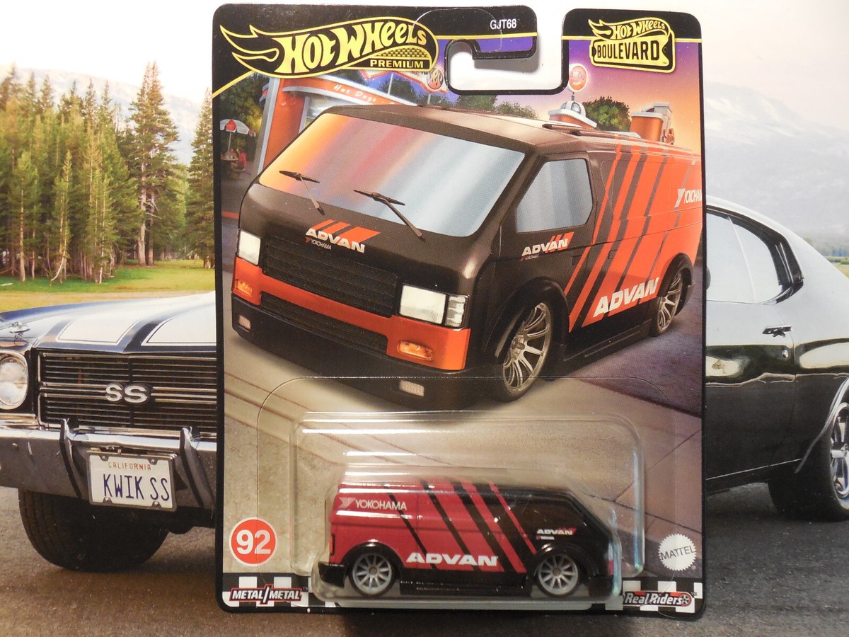 2024 Hot Wheels Boulevard Premium #92 MBK VAN ADVAN Real Riders RR