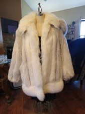 A. Herman Furs White Dyed Blush Fox Parka W/polar Fox Trim. Detachable Hood. M/l