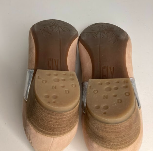Zapatos sin cordones FLY London beige/rosa gamuza cuero plata tacón bloque 1,75" talla 8,5 - Imagen 16 de 22