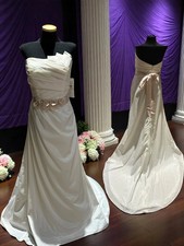 David’s Bridal Strapless Wedding Dress – Satin A-Line, Floral Waist Detail,