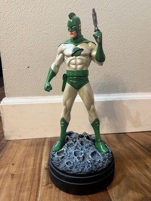Bowen Designs Captain Marvel Statue 1960s Version LTD. 854/1000 