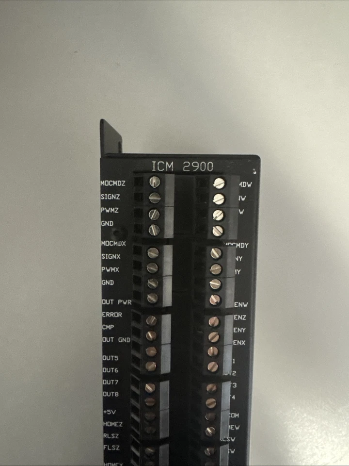 Interfaz de interconexión Galil Motion OPTO ICM-2900 con bloque de conector de cable Foto 2 de 4