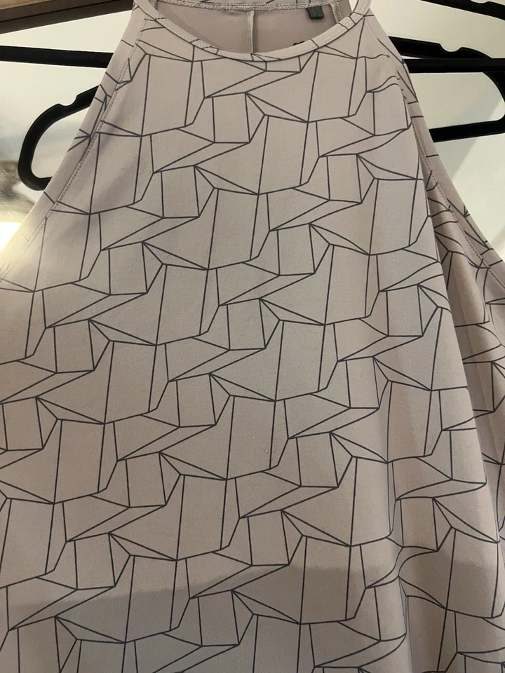 Pearl Izumi womens wet weather womens cycling baselayer top shirt size Medium - Image 2 of 4