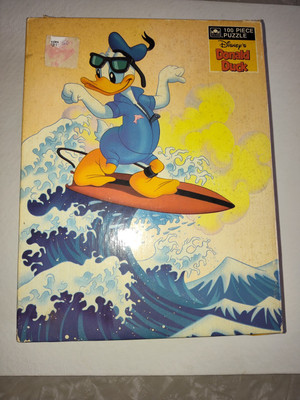 Vintage Walt Disney Donald Duck Surfing 100pc Puzzle No 4649-43