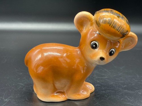 1 Mid century, ceramic, brown bear wearing racoon cap, proper shaker Japan - Picture 10 of 10