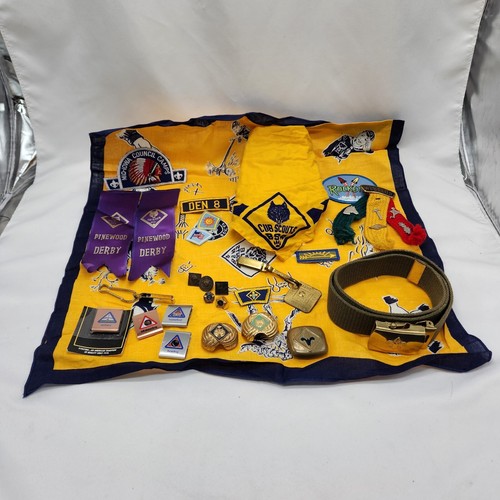 BSA Boy Scout Cub Scout elos Official Uniform Pins Patches Ribbons
